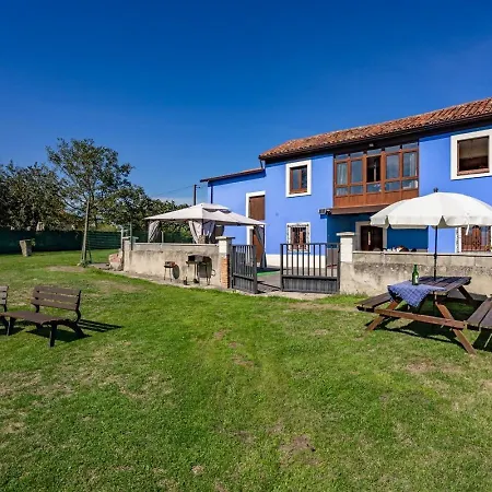 Chalet La Pinera, Pola De Siero Farrera